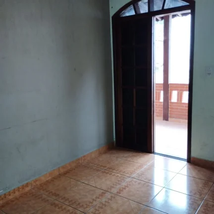 Imagem Sobrado à venda em Cotia-SP - Parque Isaac Pires: 2 quartos, 2 banheiros, 3 vagas, 100m² área. Aproveite!
