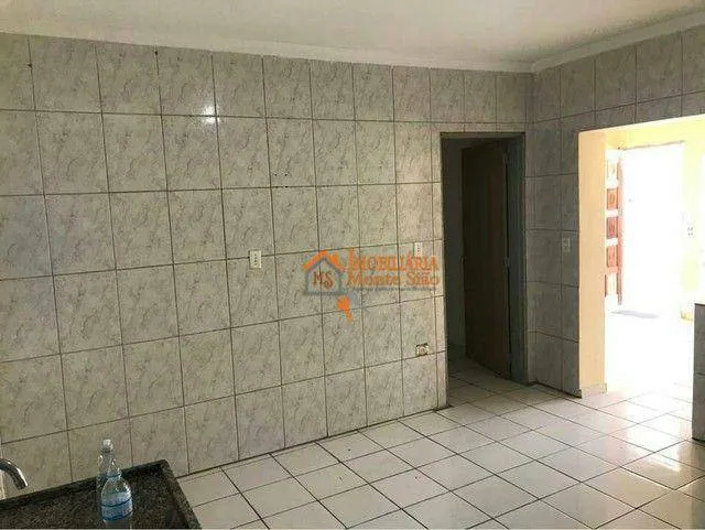 Imagem Casa com 4 dormitórios à venda, 261 m² por R$ 500.000,00 - Jardim São Domingos - Guarulhos/SP