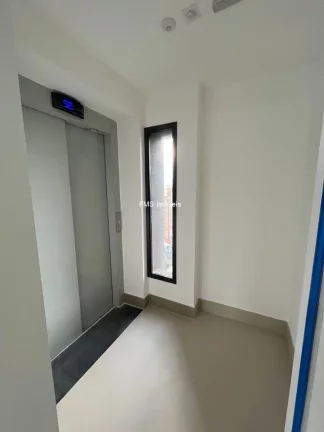 Imagem Apartamento à venda em Pinheiros com 3 suítes, 3 banheiros, 2 vagas.