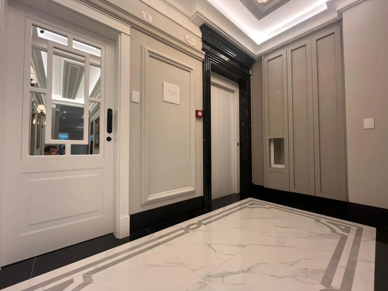 Imagem Apartamento com vista para o mar à venda com 243m2 por R$ 3.645.000,00