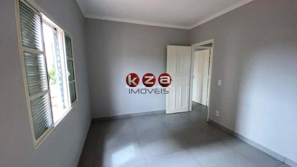 Imagem Casa com edícula à venda próximo ao centro de Valinhos -SP