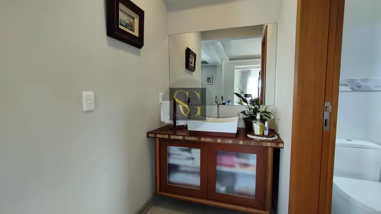 Imagem Casa para Venda em Teresópolis, Parque do Ingá, 3 dormitórios, 3 suítes, 5 banheiros, 2 vagas