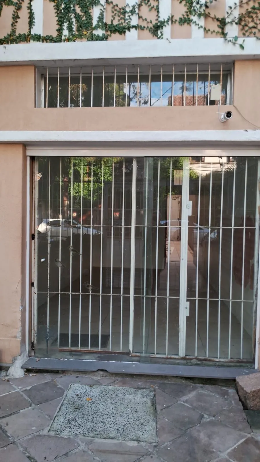 Imagem Casa Comercial Reformada no Bairro Rio Branco