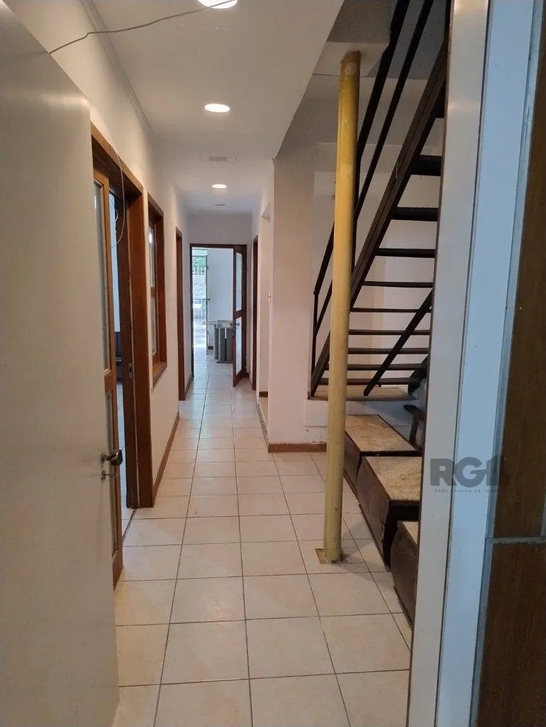 Imagem CASA MISTA COMERCIAL NO TÉRREO E RESIDENCIAL EM CIMA