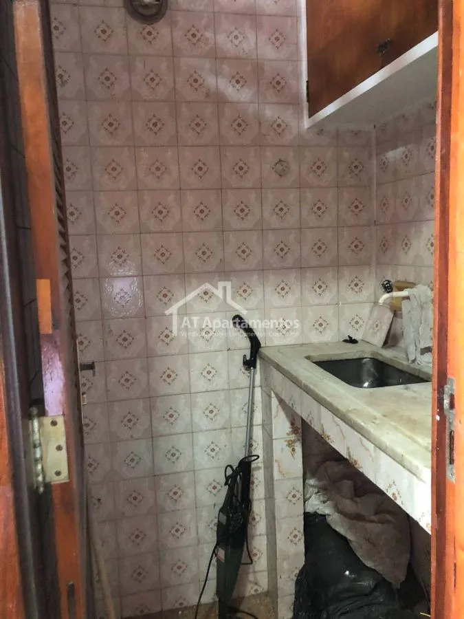 Imagem 2 Salas Comerciais 25m² Centro Rio de Janeiro - Piso Carpete Verde