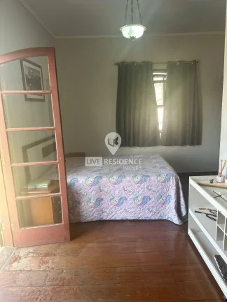 Imagem Casa a venda com piscina no Centro de Itatiba