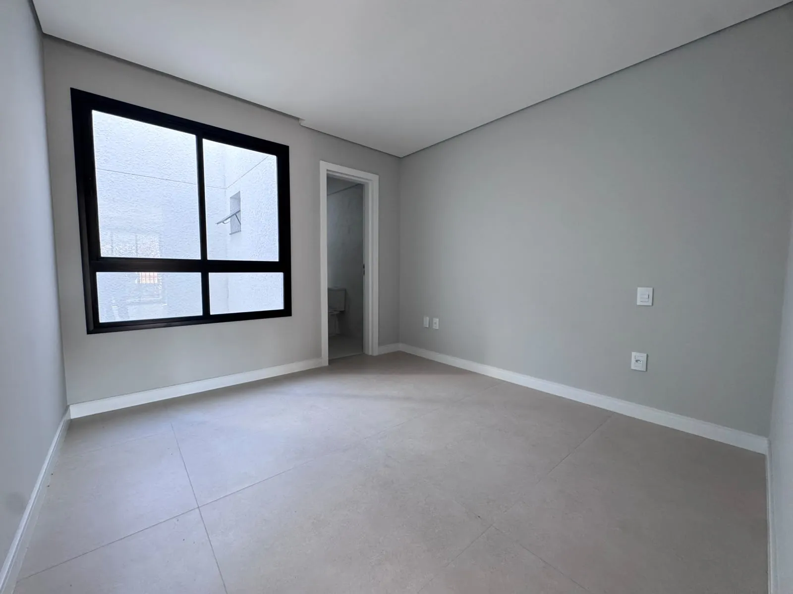 Imagem Apartamento à venda com 73.38m2 por R$ 840.000,00