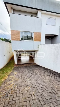 Imagem Sobrado Suíte + 2 Quartos - Bairro Cadorin