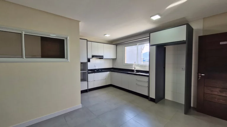 Imagem Apartamento térreo para locação anual no bairro Ambrósio - Garopaba/SC | R$2.800,00