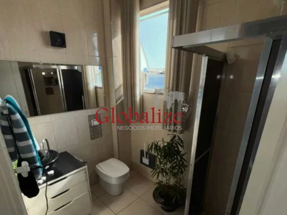 Imagem Apartamento para locação com 2 dormitórios no Macuco em Santos por $ 2.500,00 Pacote.