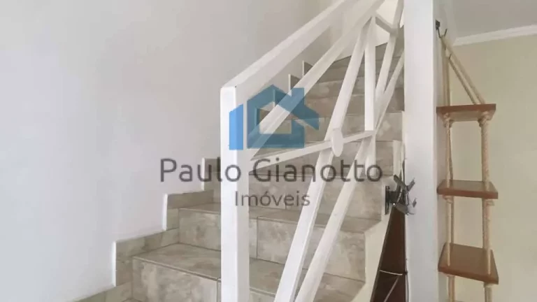 Imagem Casa à venda em lindo Villagio no Centro de cotia