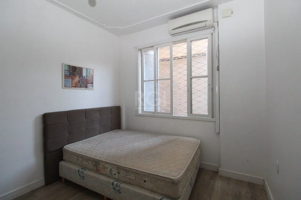 Imagem Apartamento para Venda - 112m², 3 dormitórios, Cidade Baixa