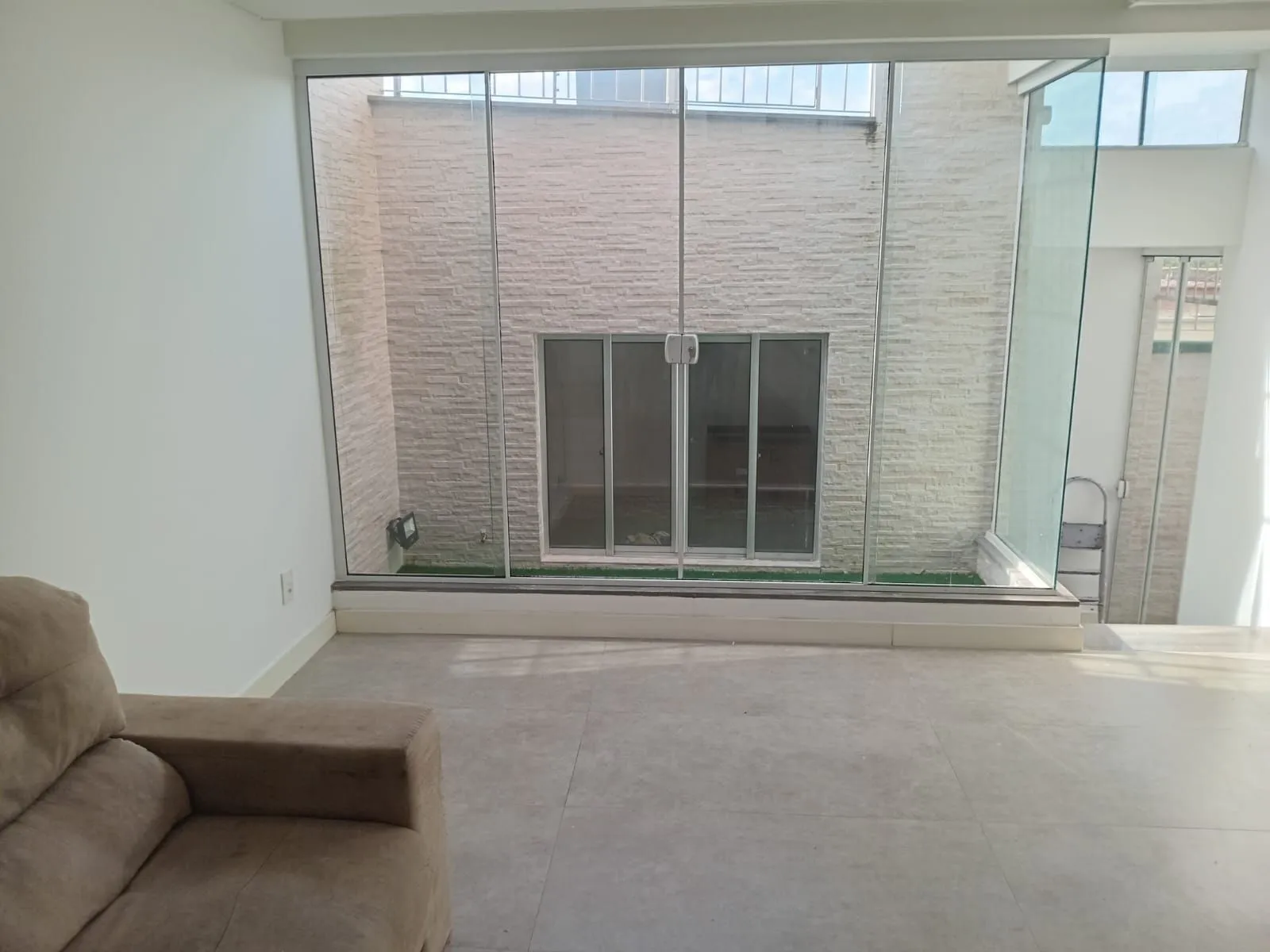 Imagem Apartamento de 3 quartos com vaga no bairro Teresópolis
