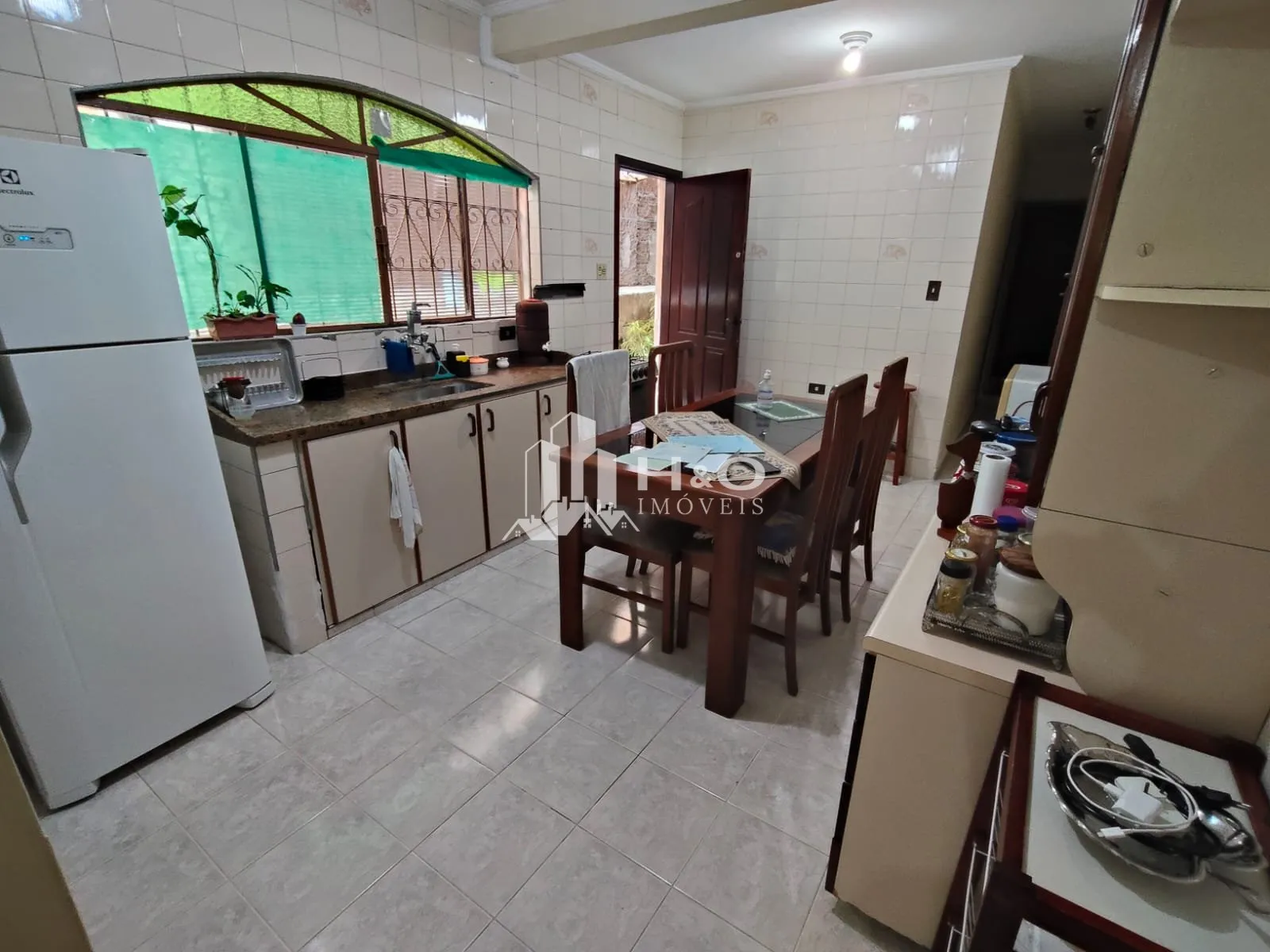 Imagem Sobrado à Venda no Jardim Nossa Senhora do Carmo - 4 Dormitórios | 2 Vagas | Terraço com Churrasqueira