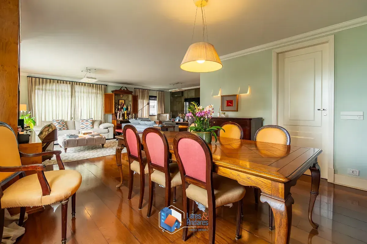 Imagem Apartamento para venda em Vila Uberabinha com 2 quartos, sendo 2 suítes, 171m²