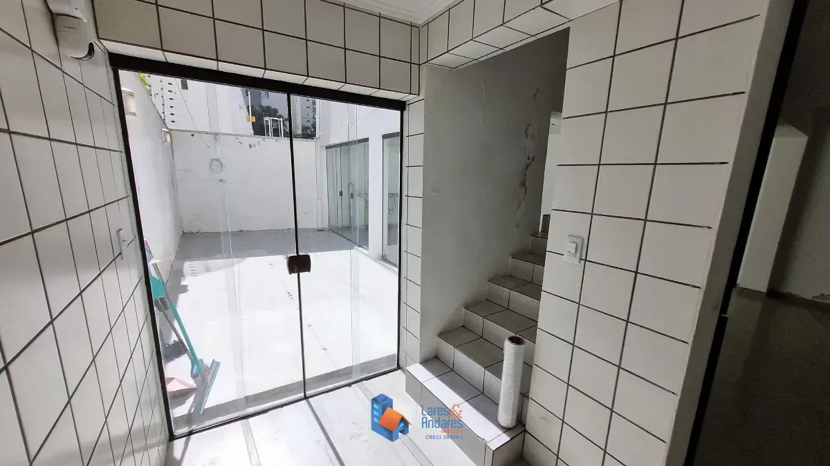 Imagem Casa para venda e locação em Jardim Vila Mariana com 3 quartos, sendo 3 suítes, 196m²