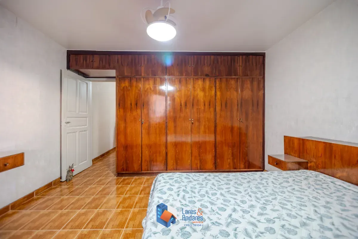 Imagem Sobrado para venda em Bosque da Saúde com 2 quartos, 183m²