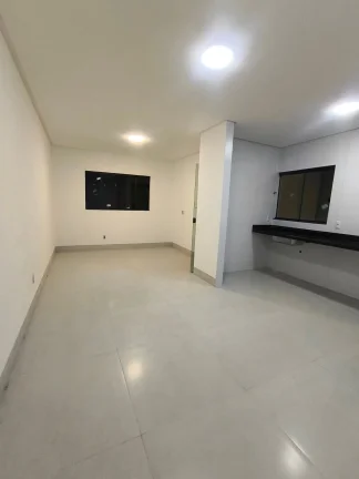 Imagem Casa 3/4 C Suite Mais Area Gourmet Com Lavabo No Santa Luzia