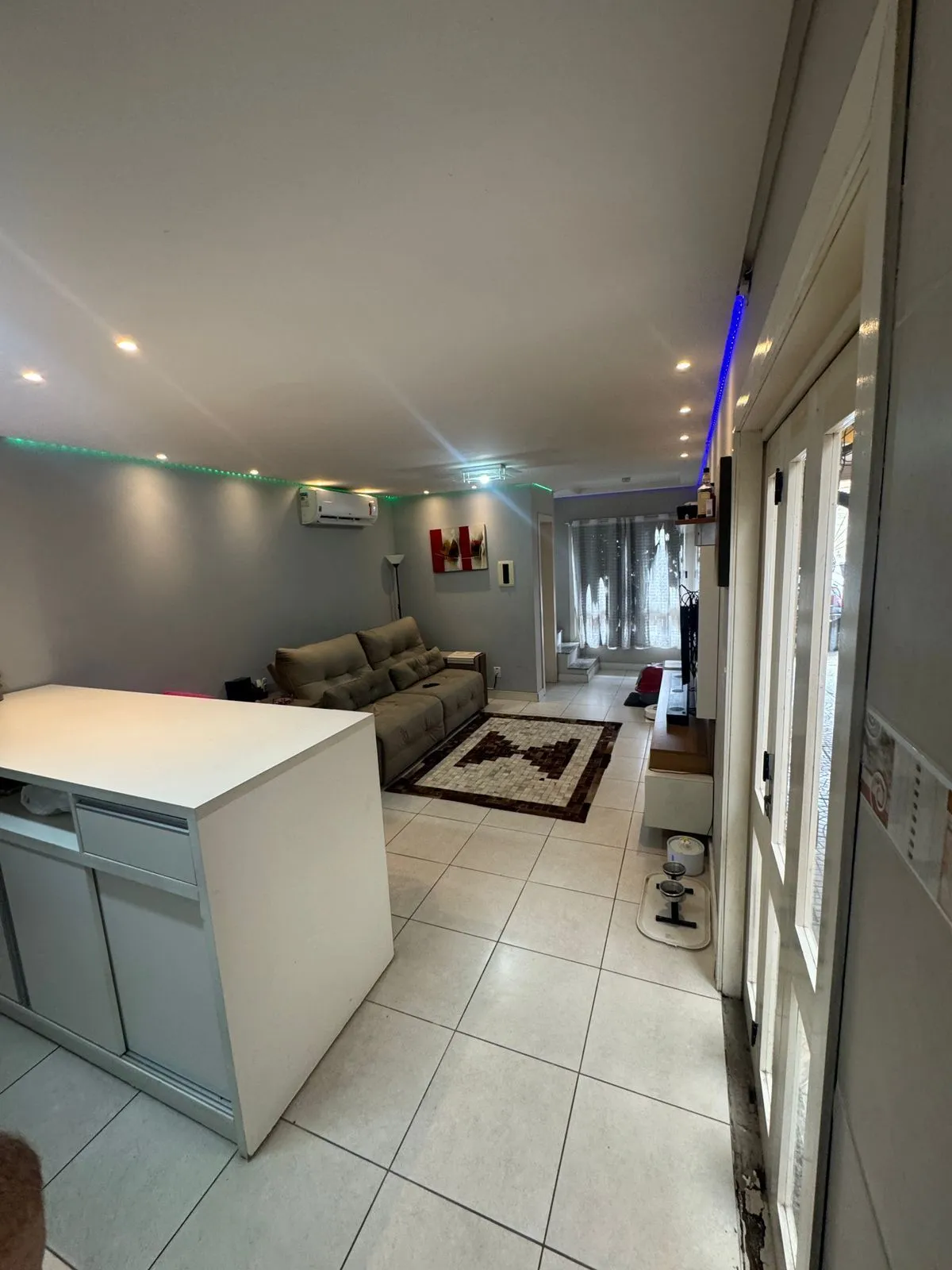 Imagem Casa com piscina no Jardim Itu!