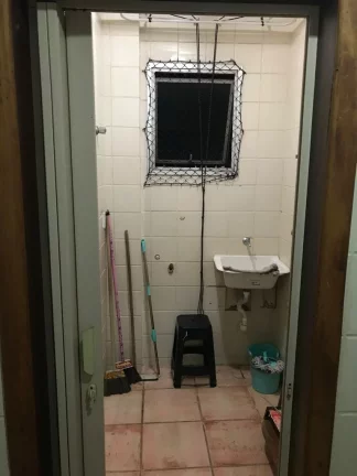 Imagem Excelente apartamento em ótima localização da Praia do Morro 2 quartos sendo uma suíte com varanda