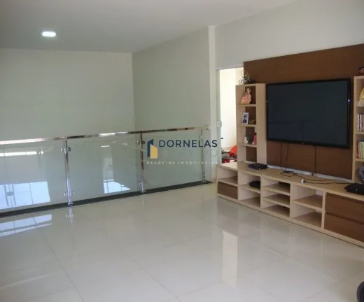 Imagem SOBRADO COM 4 QUARTOS RIACHO FUNDO 1 ESTUDA TROCA POR IMÓVEL NO GUARÁ