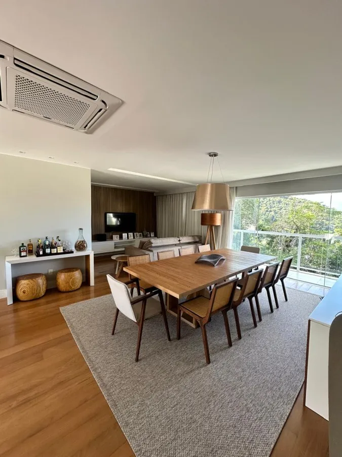 Imagem Casa em Condomínio para Venda em Petrópolis / RJ no bairro Mosela
