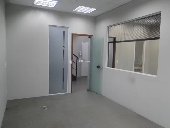 Imagem Conjunto Comercial no Brooklin com 240m²