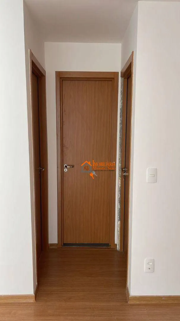 Imagem Apartamento com 2 dormitórios à venda, 38 m² por R$ 295.000,00 - Jardim Rosa de Franca - Guarulhos/SP