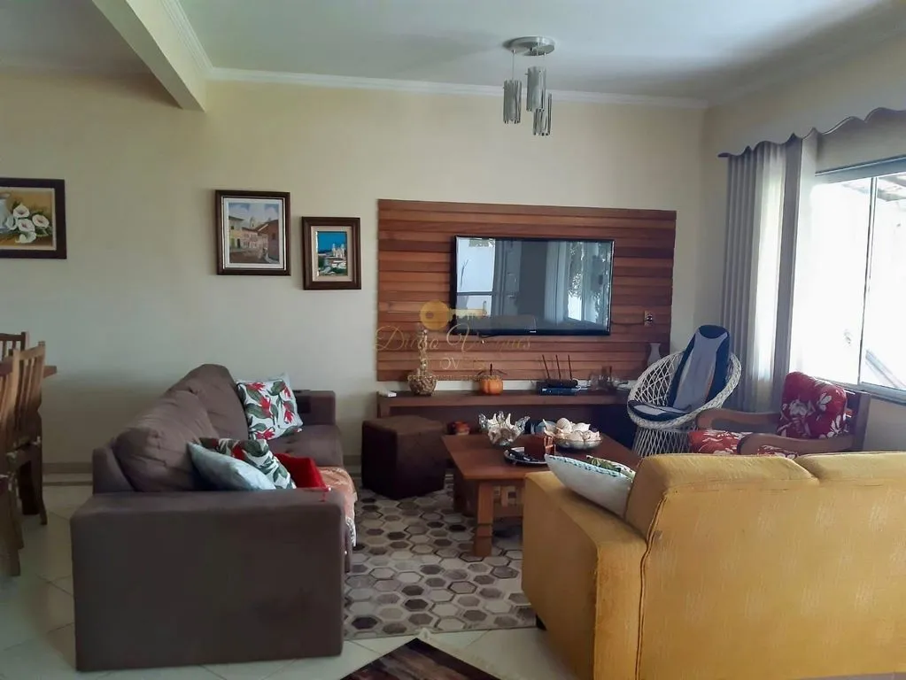 Imagem Casa em Condomínio para Venda em Cabo Frio / RJ no bairro Unamar (Tamoios)