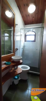 Imagem Casa -08 Dormitórios -Ótima localização próximo á praia (Terreno 986 metros )
