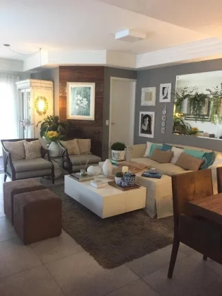 Imagem Excelente casa com marina privativa em Balneário Camboriú