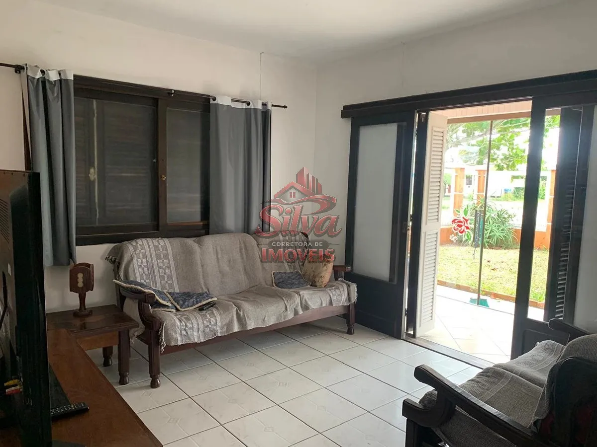 Imagem C1154 | Linda casa de esquina em Mariluz