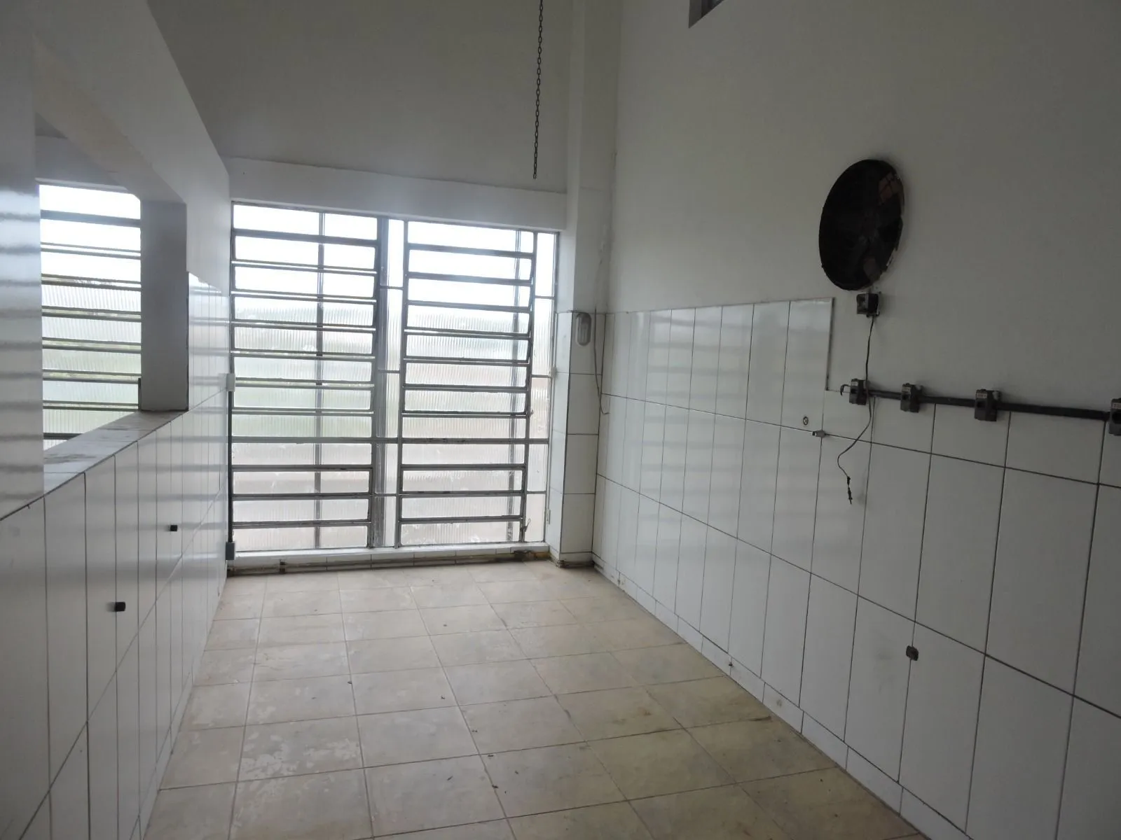 Imagem Loja-Pavilhao-Bairro-Gloria.