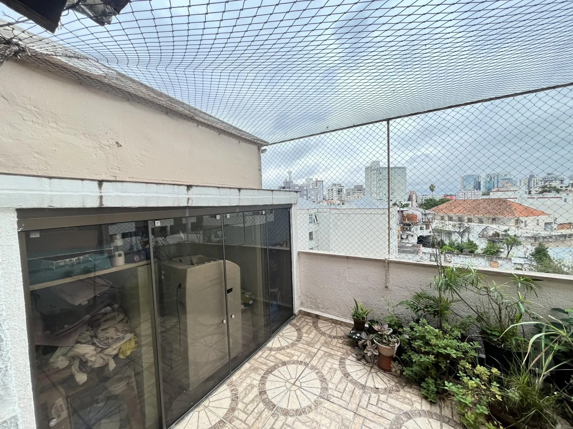 Imagem Apartamento garden de 1 dormitório transformado 2 quartos no bairro Cidade Baixa