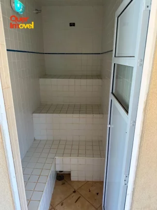 Imagem Oportunidade Imperdível de Casa à Venda no Jardim Antártica, Ribeirão Preto-SP! 5 quartos, 3 suítes, 3 salas, 4 banheiros, 5 vagas de garagem e 324,00 m² de área. Permuta e Financiamento. Quer Imóvel Negócios Imobiliários.