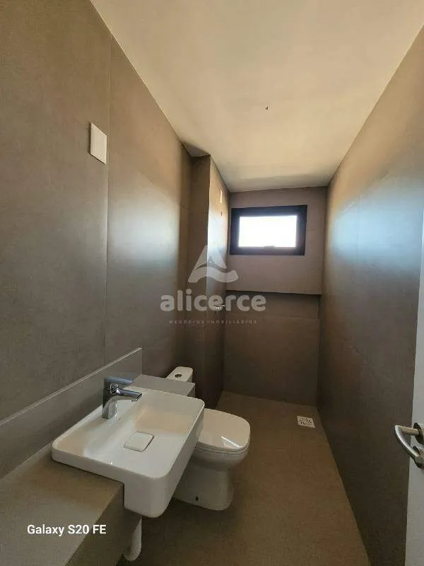 Imagem Apartamento à venda com 03 dormitórios e 01 suíte,no Jardim Eldorado - Palhoça.