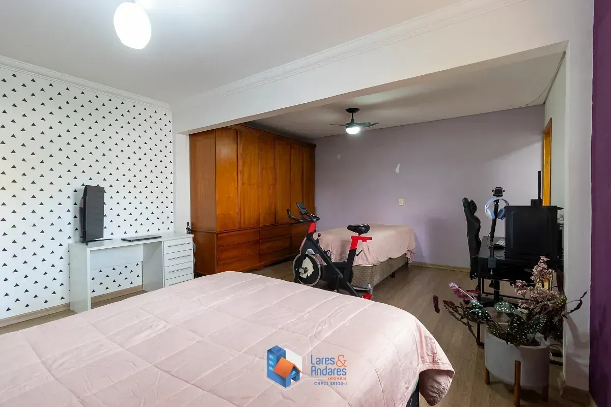 Imagem Casa para venda em Interlagos com 3 quartos, sendo 3 suítes, 125m²