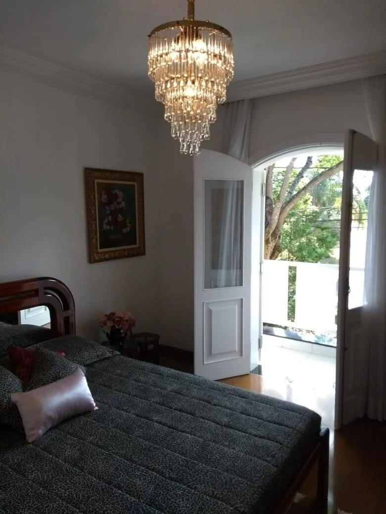 Imagem Luxuosa Casa em Santana de Parnaíba ? 5 Suítes, Piscina Iluminada e Área Gourmet