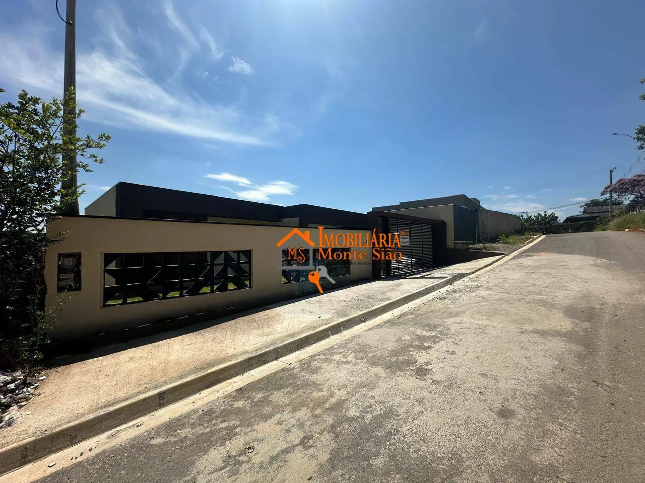 Imagem Casa com 3 dormitórios à venda, 160 m² por R$ 975.000,00 - Jardim Paraíso da Usina - Atibaia/SP
