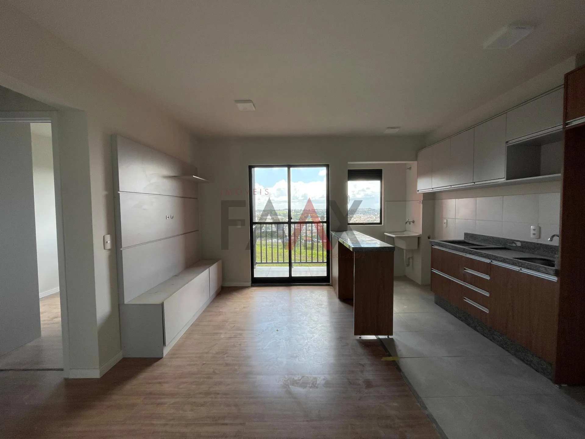 Imagem Apartamento Semi Mobiliado no Vista Batel com 3 Quartos e Varanda com Churrasqueira