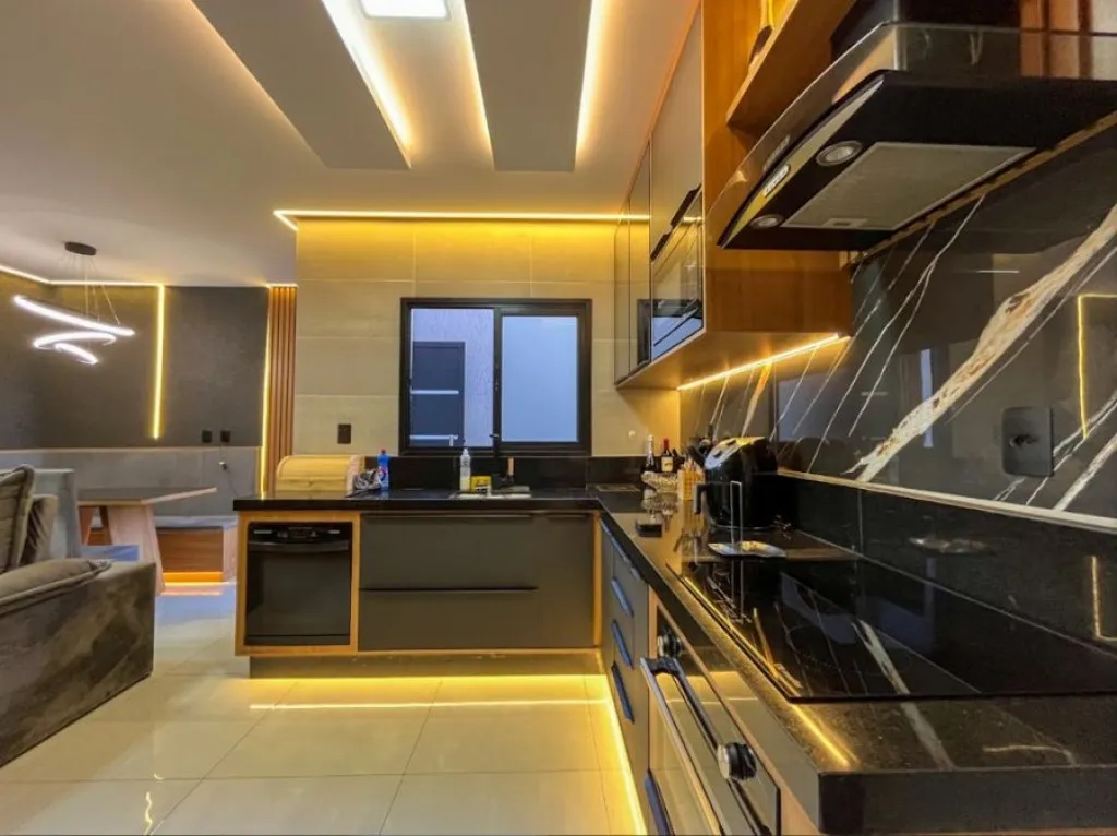 Imagem CASA COM 103,00 m² - TUPI - PRAIA GRANDE SP