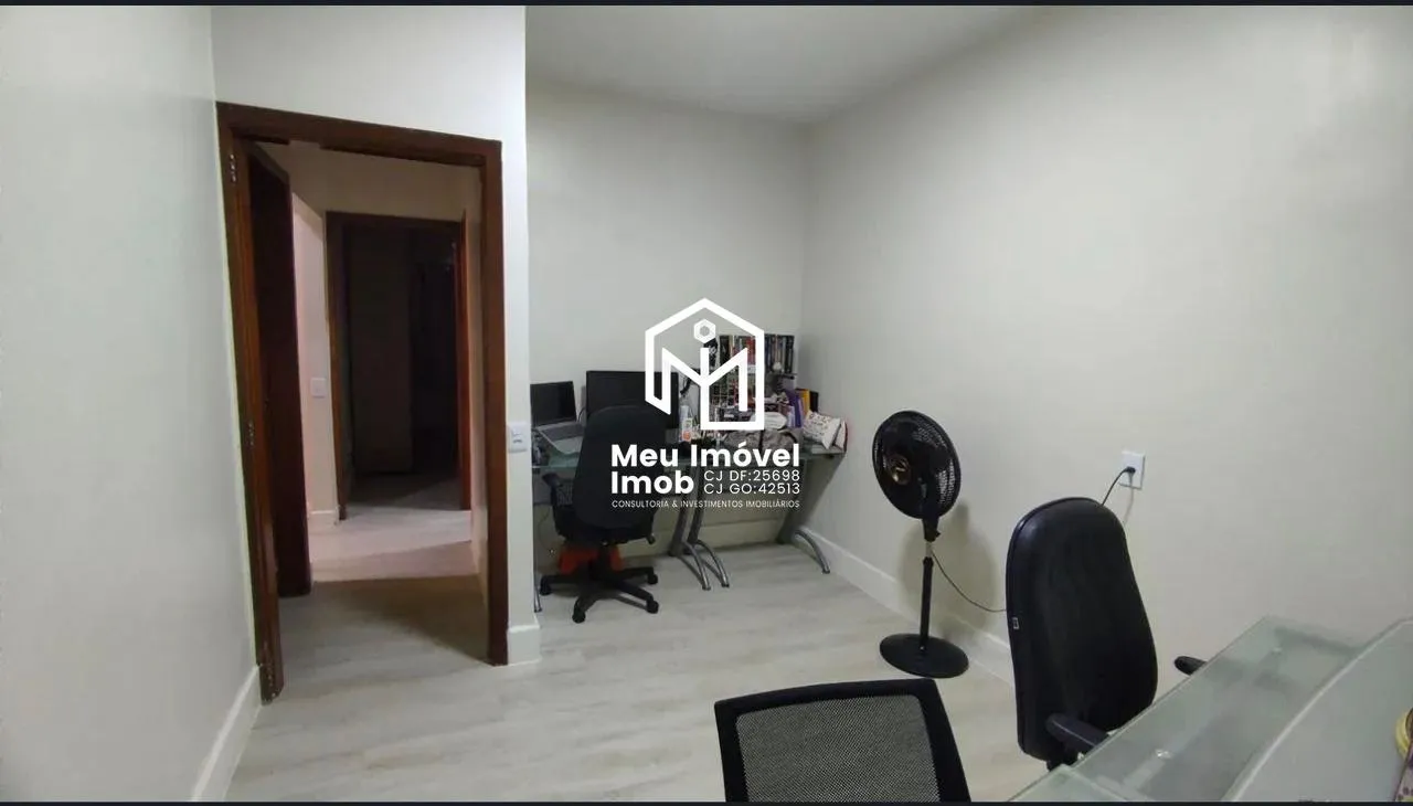 Imagem Casa 3 Quartos 1 Suíte 7 Vagas 330m² Arniqueiras/DF