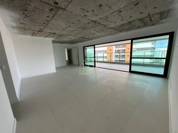 Imagem Apartamento de alto padrão com 4 suítes e varandão gourmet em Alphaville I, Salvador-BA 205m² 4 quartos 6 banheiros
