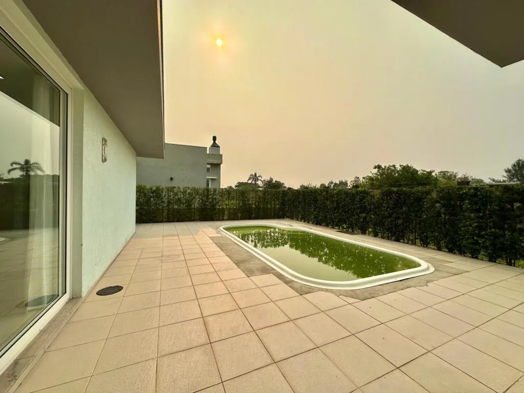 Imagem Casa em Condominio 4 Dormitórios - Bairro Zona Nova