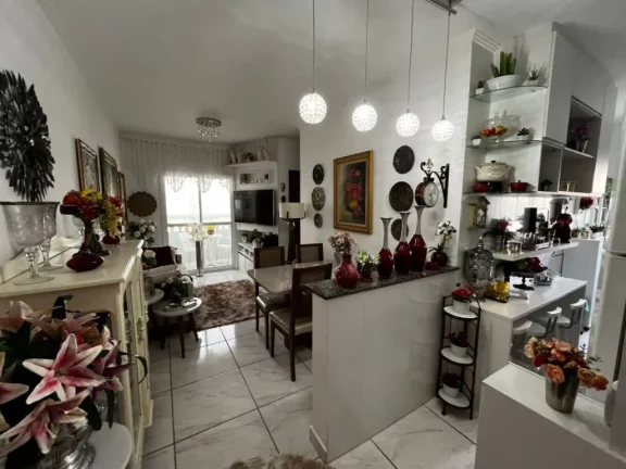 Imagem EXCELENTE APARTAMENTO NA OCIAN COM 2 DORMITÓRIOS E 1 VAGA!!!