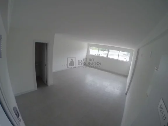 Imagem Excelente prédio comercial com 19 salas em Balneário Camboriú.