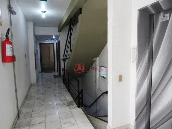 Imagem Excelente Sala Comercial no Bairro Petrópolis