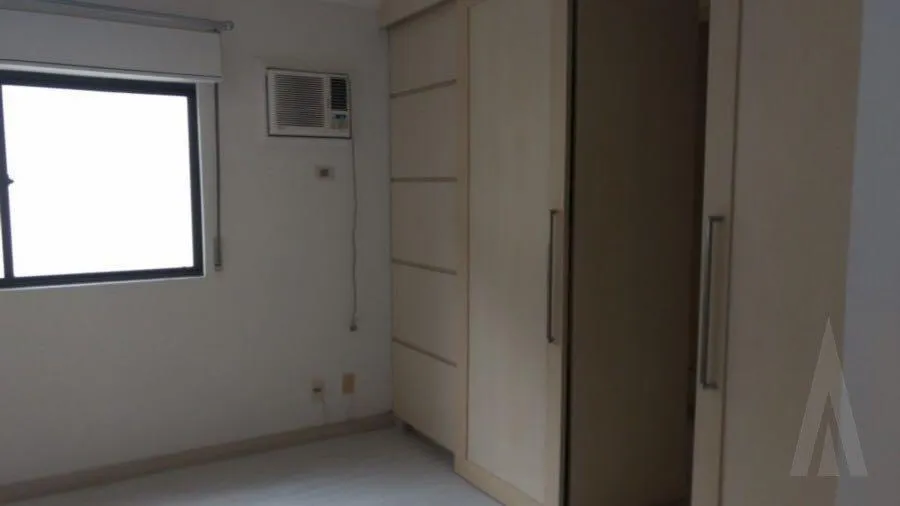 Imagem Apartamento 3Dormitórios dependência - Bairro Atiradores