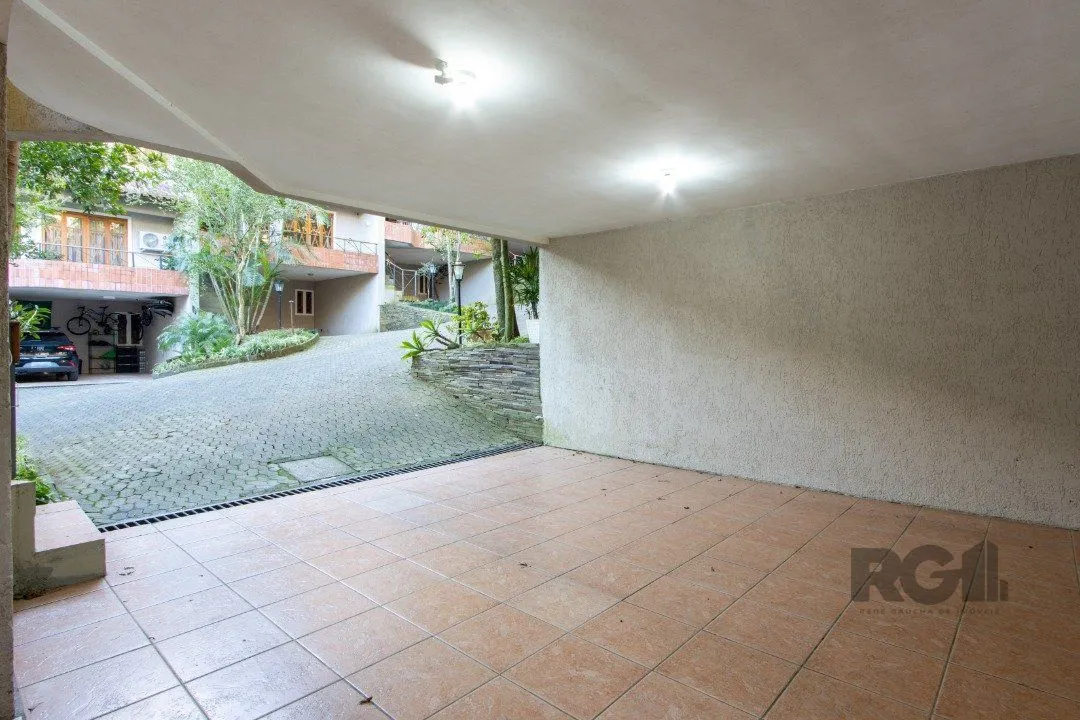Imagem Casa de Condomínio em Jardim Isabel