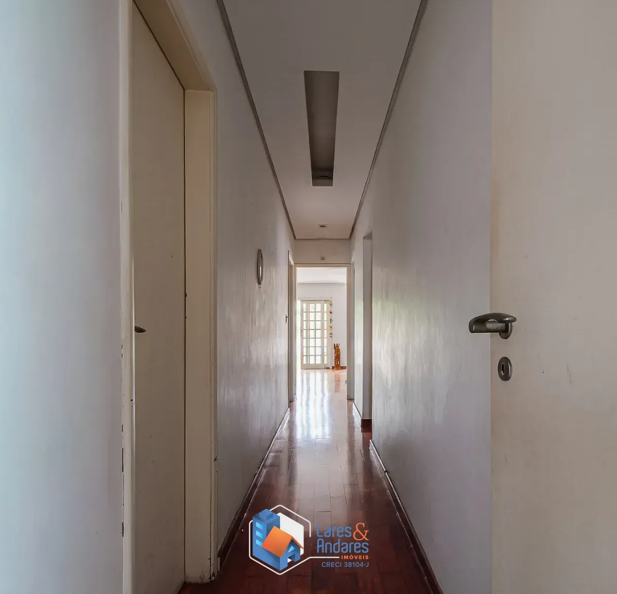 Imagem Casa para venda em Jardim Leonor Mendes de Barros com 2 quartos, sendo 2 suítes, 307m²